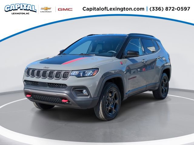 Used 2024 Jeep Compass Trailhawk image 1