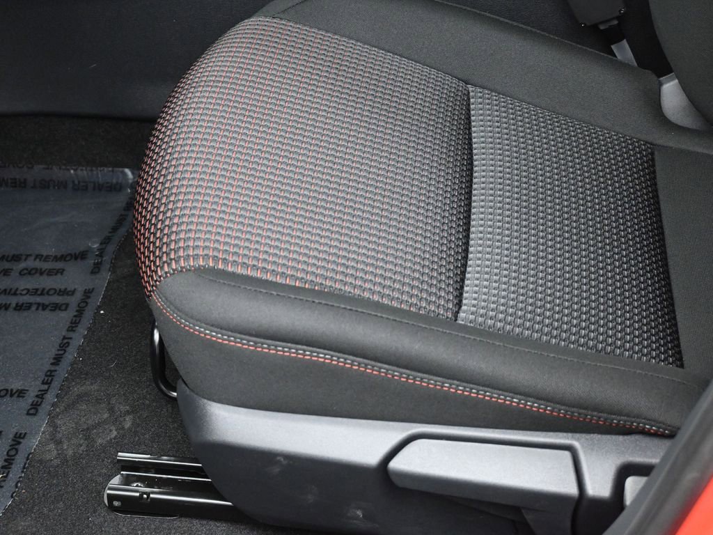 New 2026 Nissan Sentra SR w/ Floor Mat Package FWD image 15