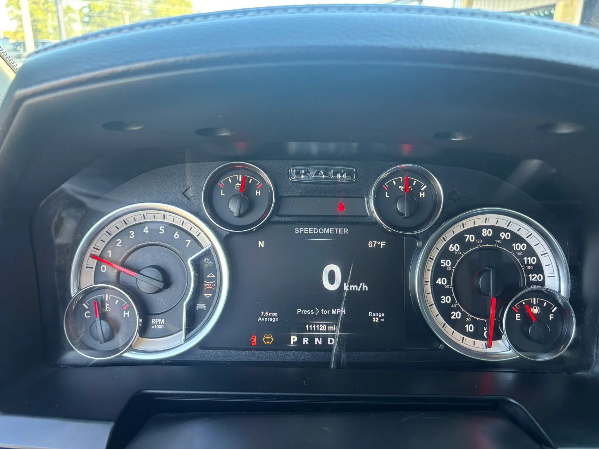 Used 2018 RAM 2500 Laramie w/ Snow Chief Group AWD/4WD image 21