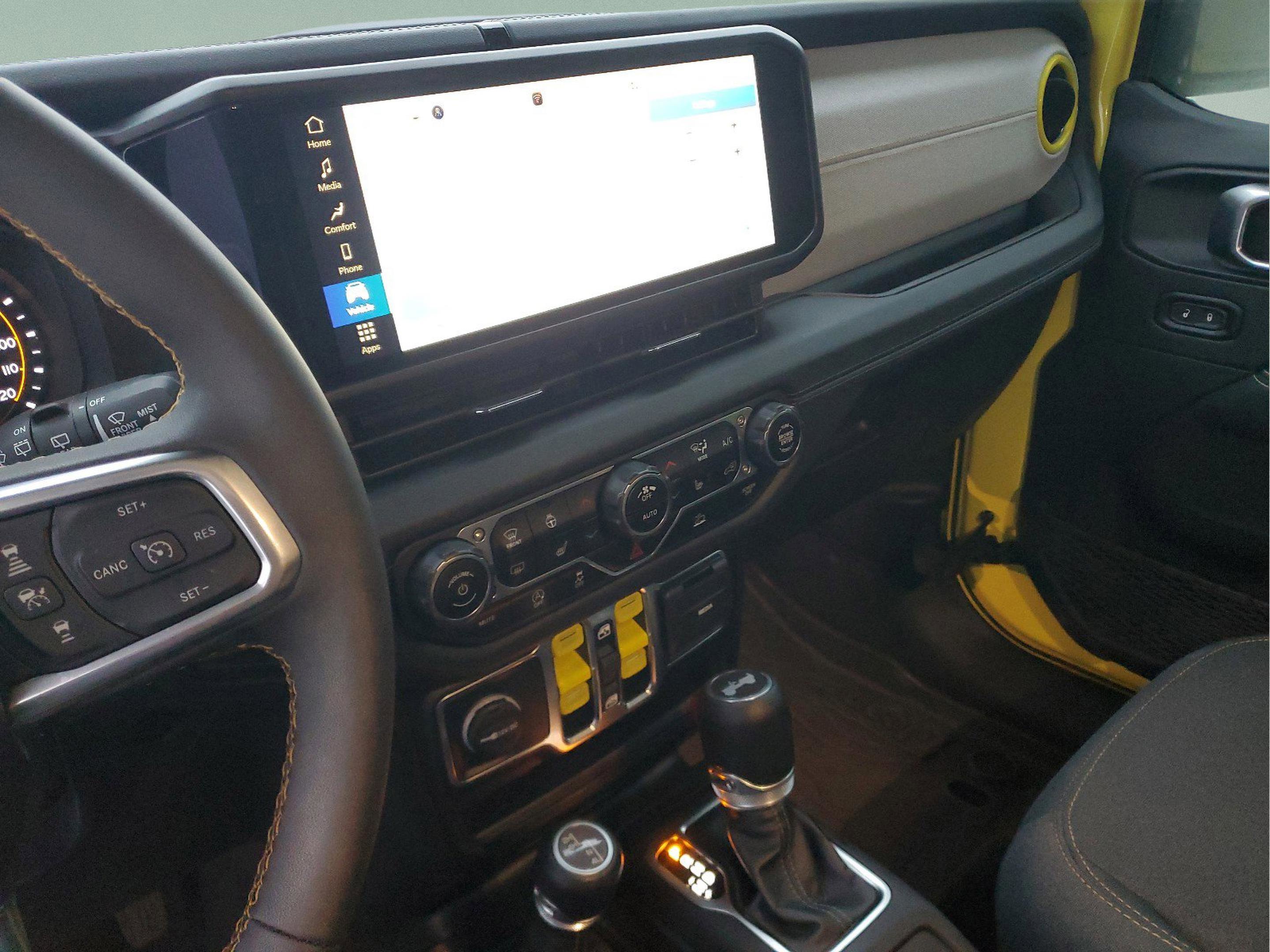 Certified 2024 Jeep Wrangler Sahara image 27