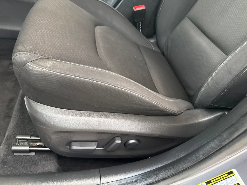 Used 2018 Hyundai Elantra GT w/ Style Package 02 FWD image 19