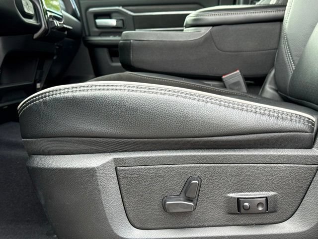 Used 2026 RAM 2500 Laramie AWD/4WD image 13