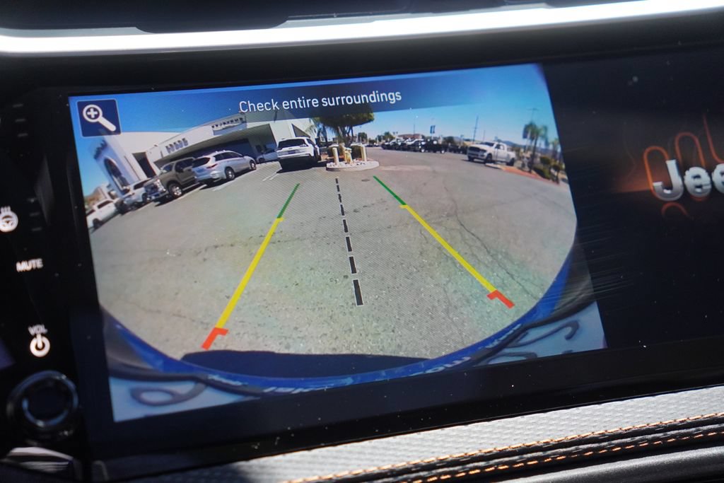 Used 2026 Jeep Cherokee Overland AWD/4WD image 25