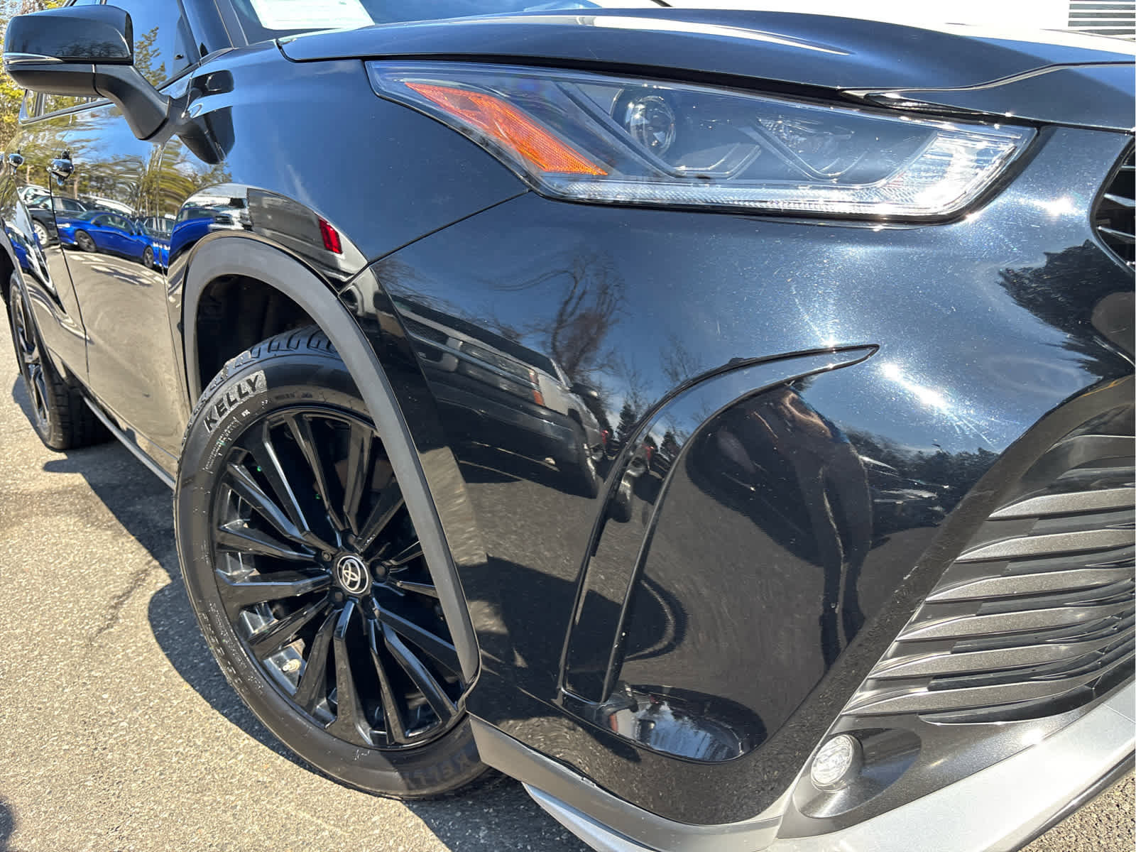 Used 2023 Toyota Highlander XSE AWD/4WD image 29
