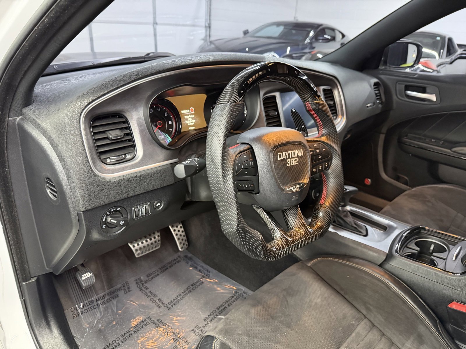 Used 2017 Dodge Charger R/T image 17