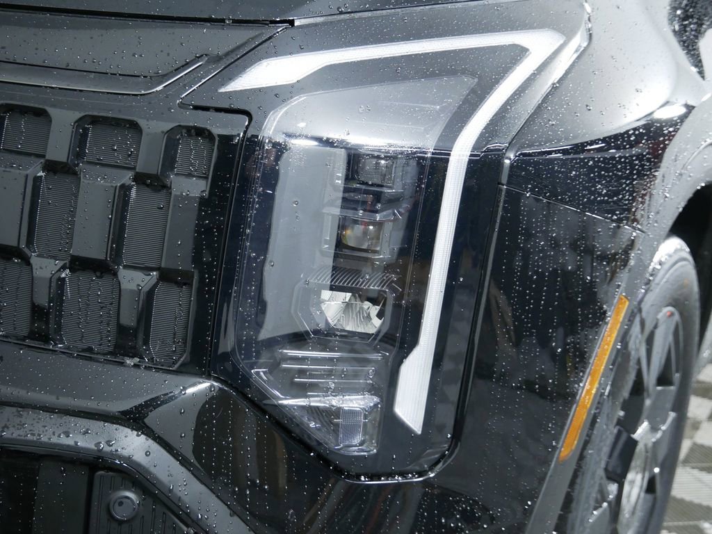 New 2026 Kia Sportage X-Line image 13