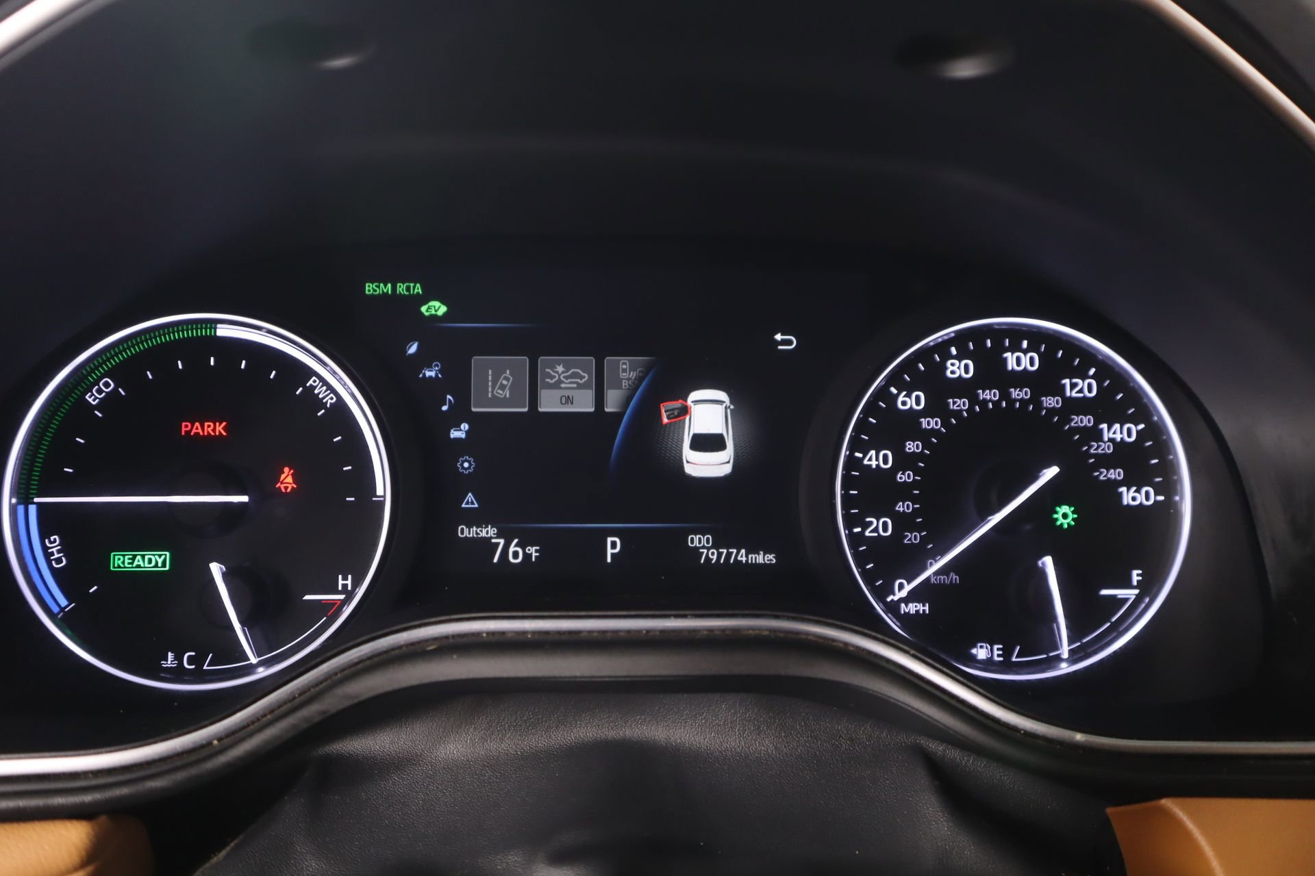 Used 2019 Toyota Avalon Limited image 4