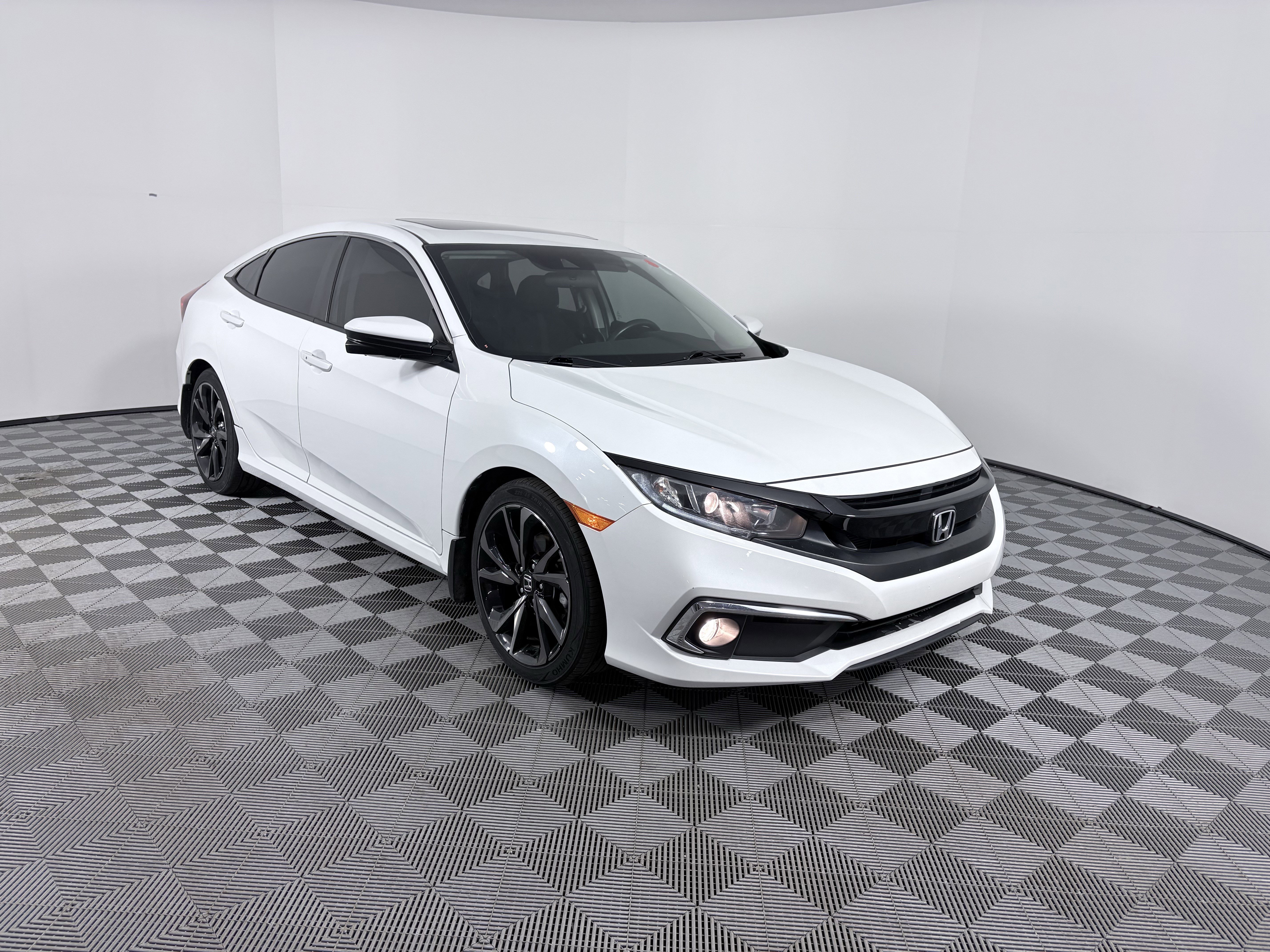 Used 2021 Honda Civic EX image 9