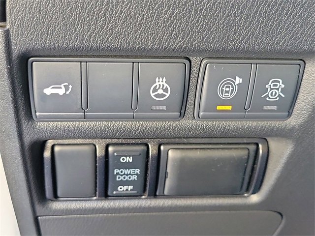 Used 2020 Nissan Armada Platinum image 25