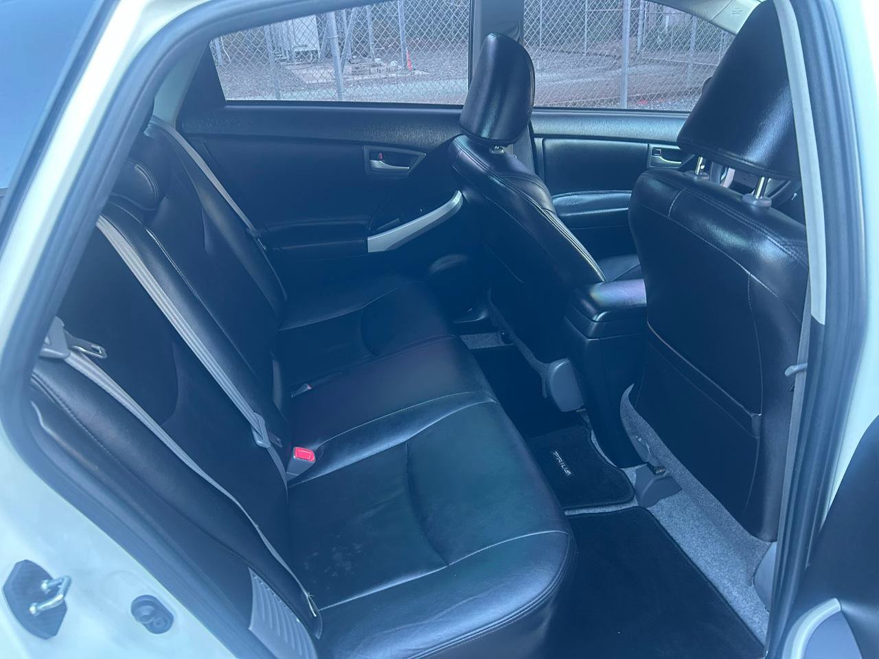 Used 2015 Toyota Prius Four FWD image 15