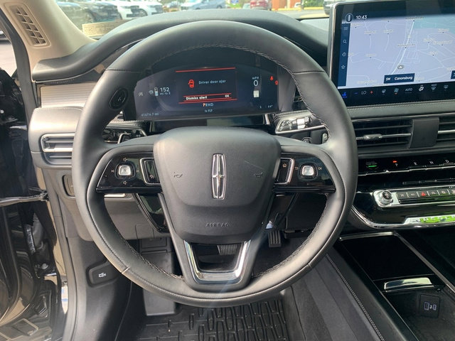 Used 2023 Lincoln Corsair AWD w/ Equipment Group 101A image 21