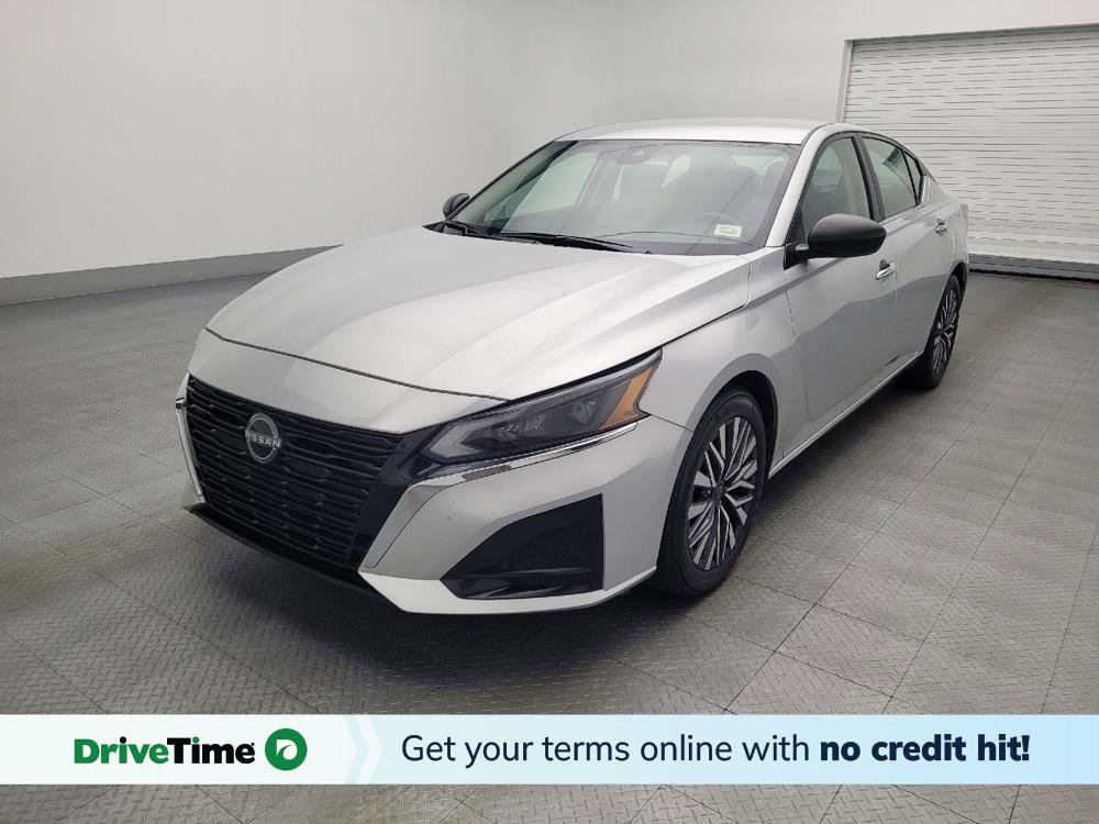 Used 2024 Nissan Altima 2.5 SV image 1