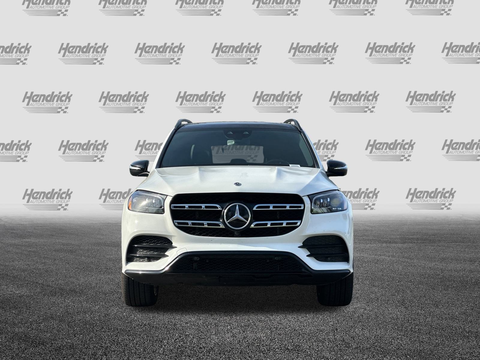 Used 2022 Mercedes-Benz GLS 450 4MATIC image 10