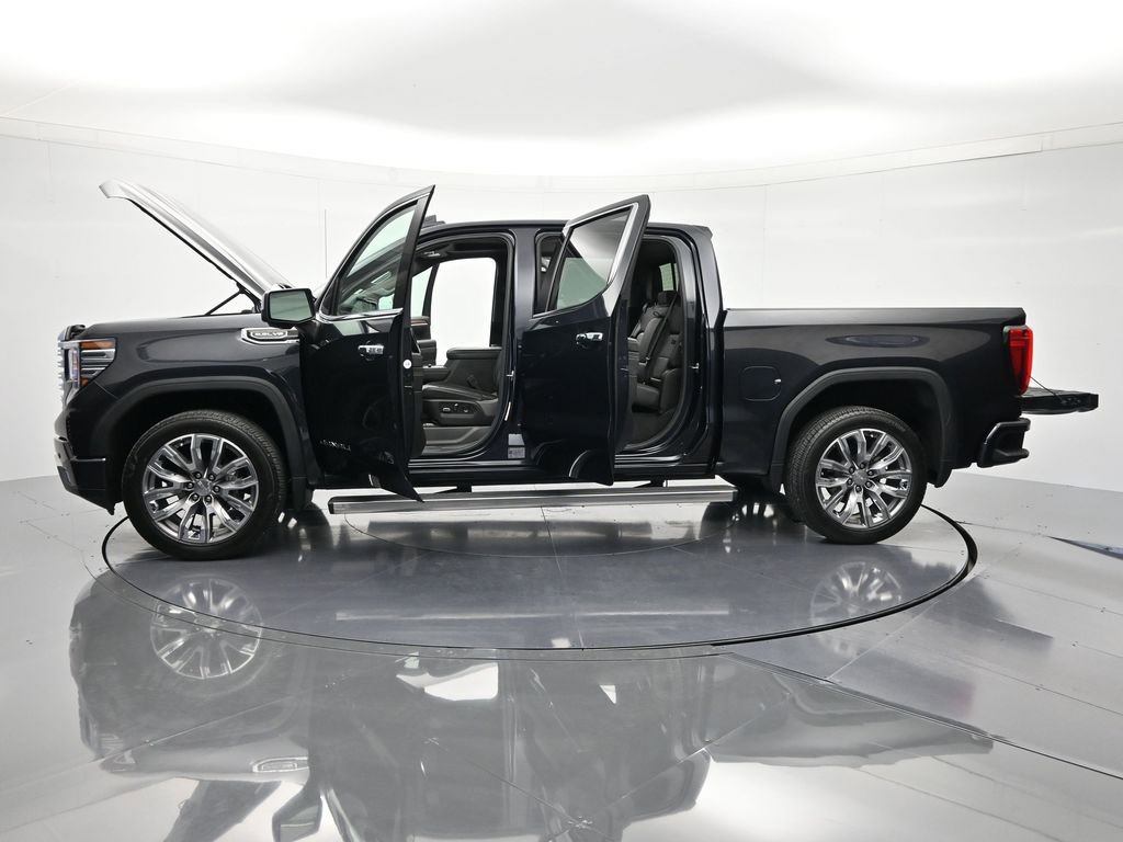 Used 2023 GMC Sierra 1500 Denali w/ Denali Reserve Package AWD/4WD image 49