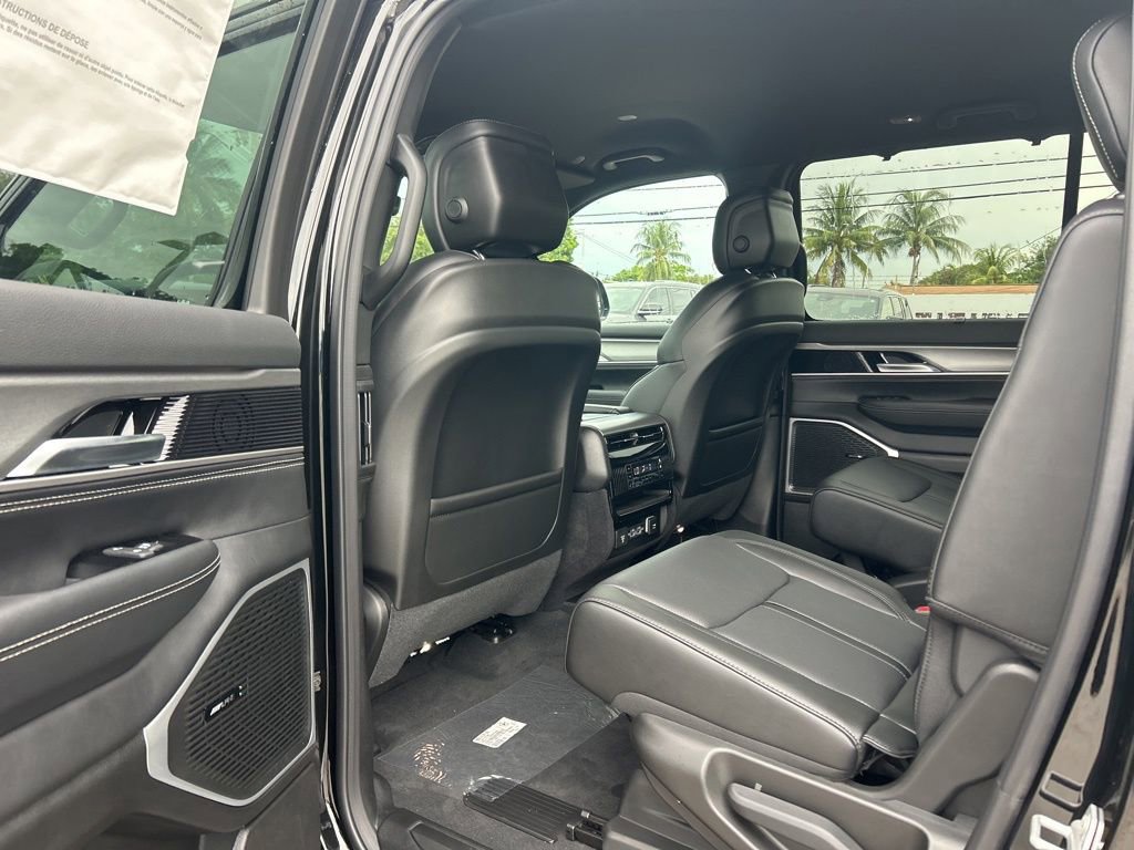 New 2025 Jeep Wagoneer Series II w/ Convenience Group I image 34