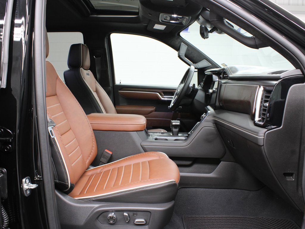 Used 2025 GMC Sierra 1500 Denali Ultimate image 34