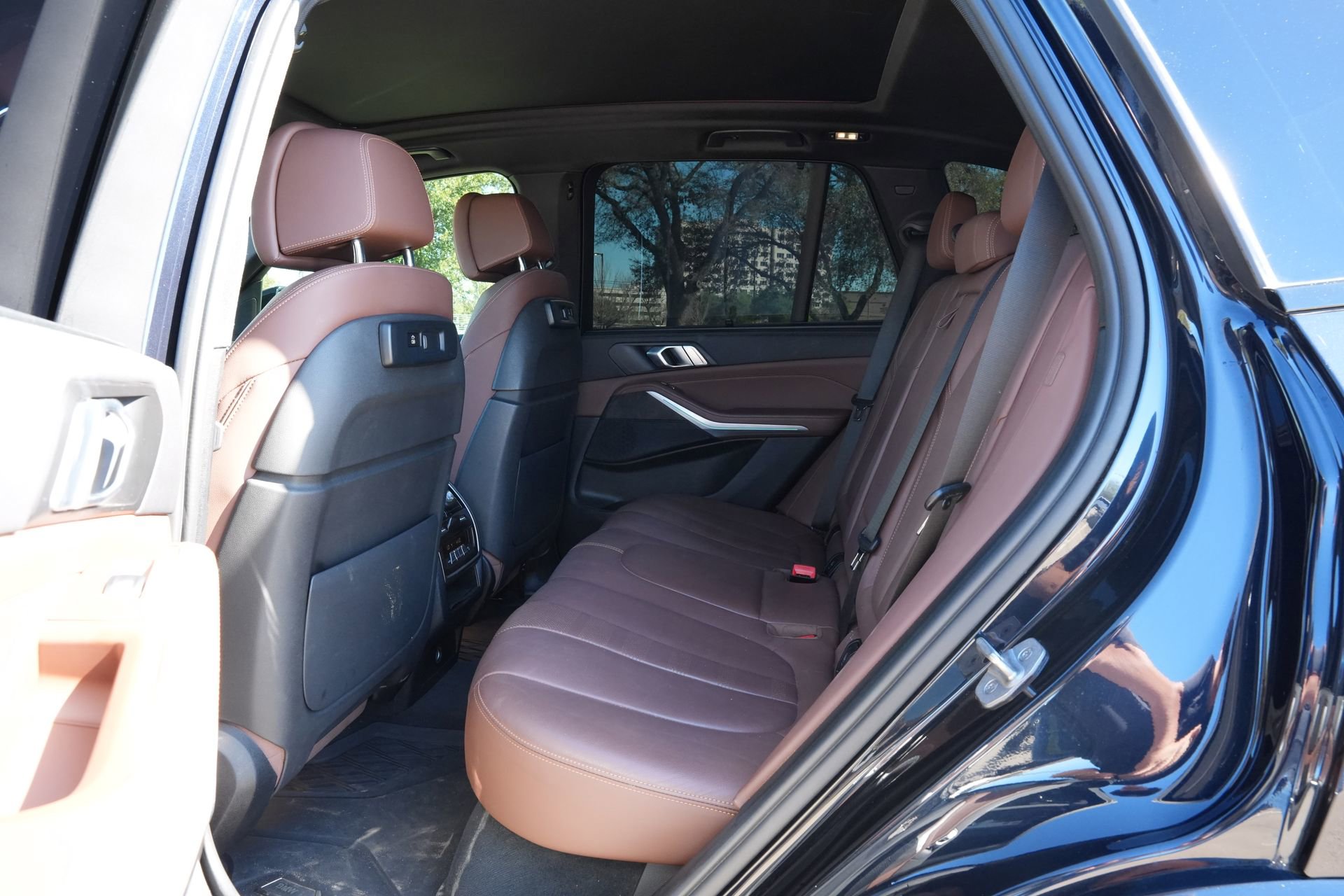 Used 2022 BMW X5 sDrive40i w/ M Sport Package RWD image 20