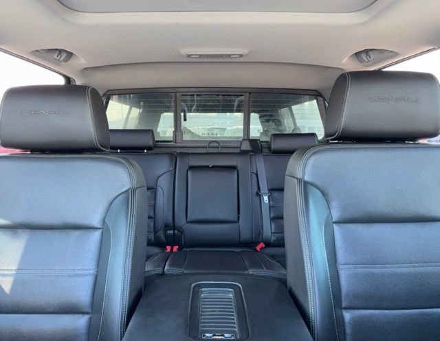 Used 2019 GMC Sierra 2500 Denali w/ Duramax Plus Package AWD/4WD image 30