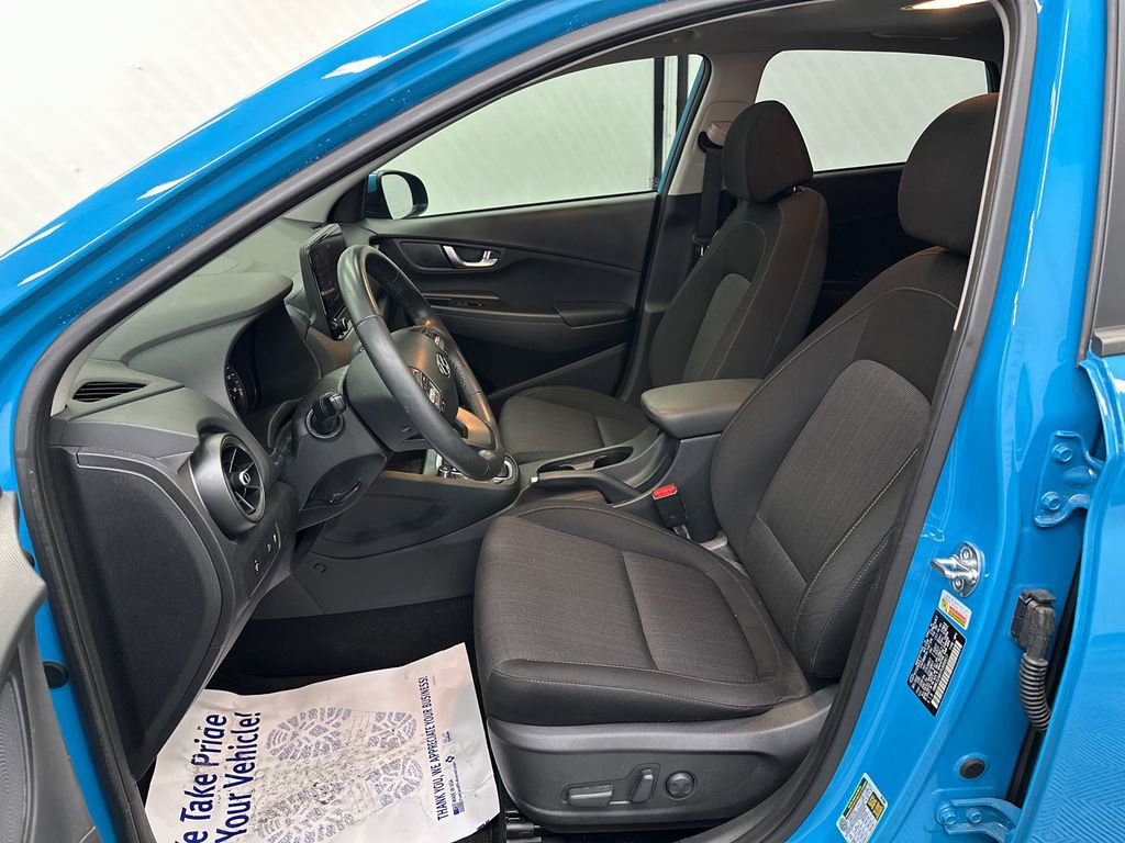 Used 2023 Hyundai Kona SEL w/ Convenience Package image 9