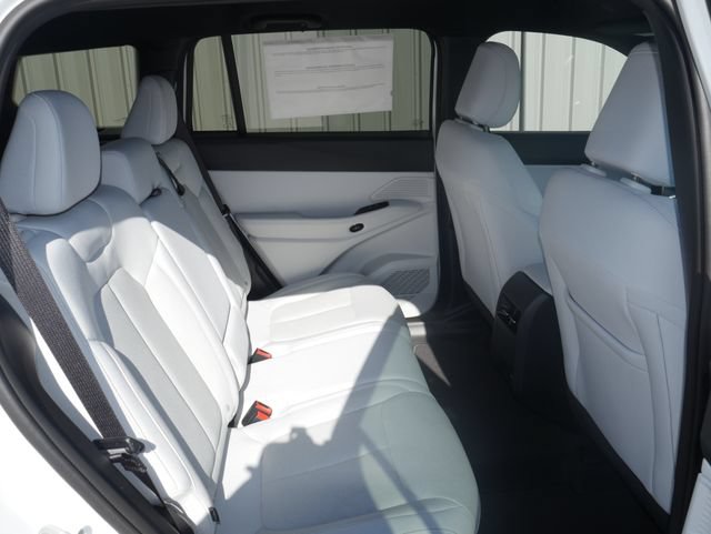 New 2026 Jeep Cherokee Laredo AWD/4WD image 23