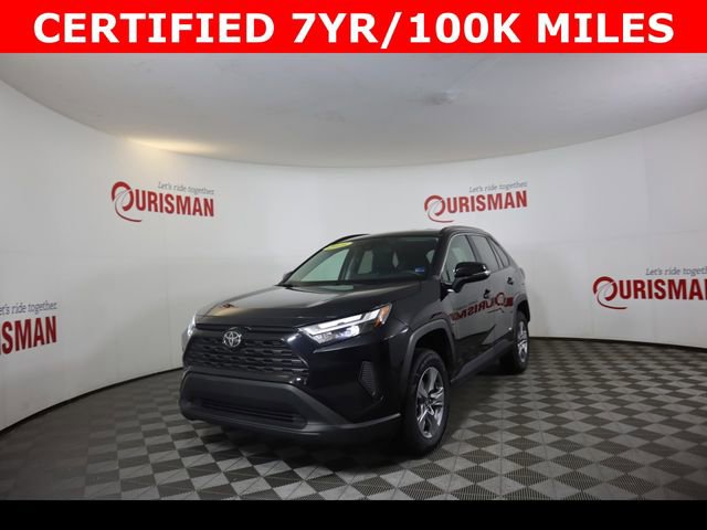 Used 2025 Toyota RAV4 XLE image 2