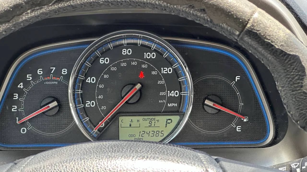 Used 2013 Toyota RAV4 Limited FWD image 13