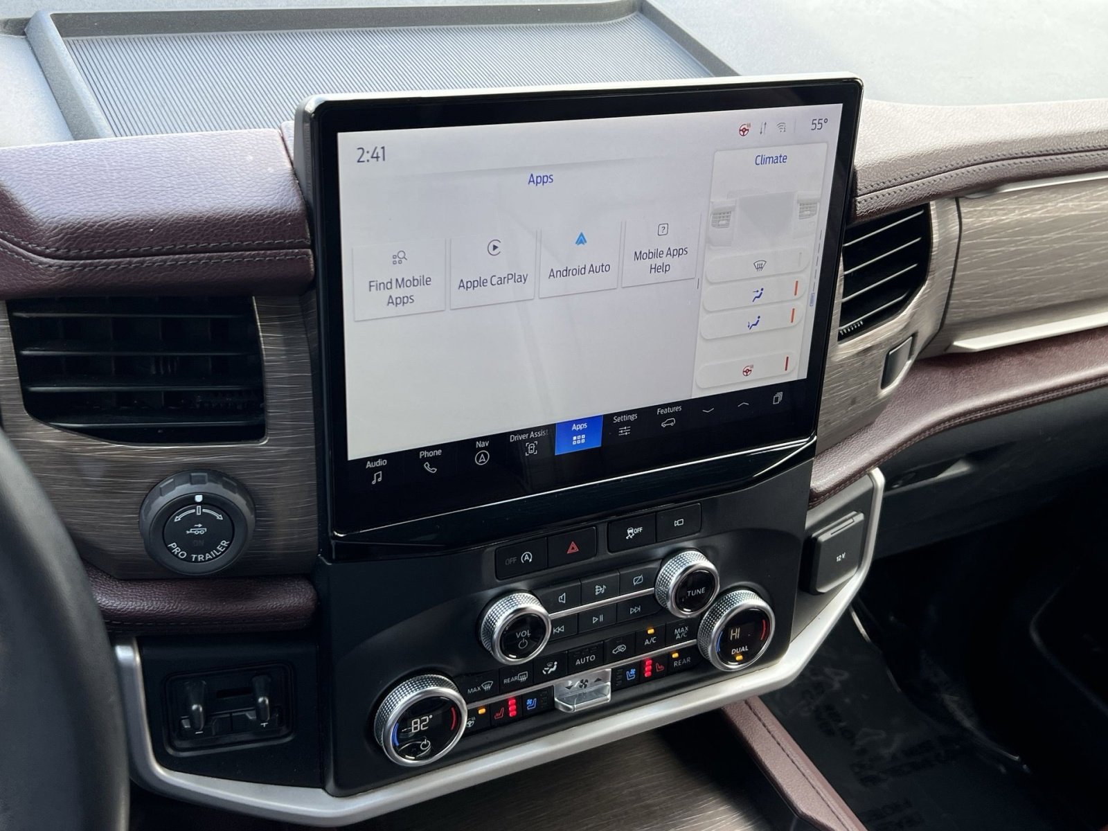 Used 2023 Ford Expedition Max Limited image 19