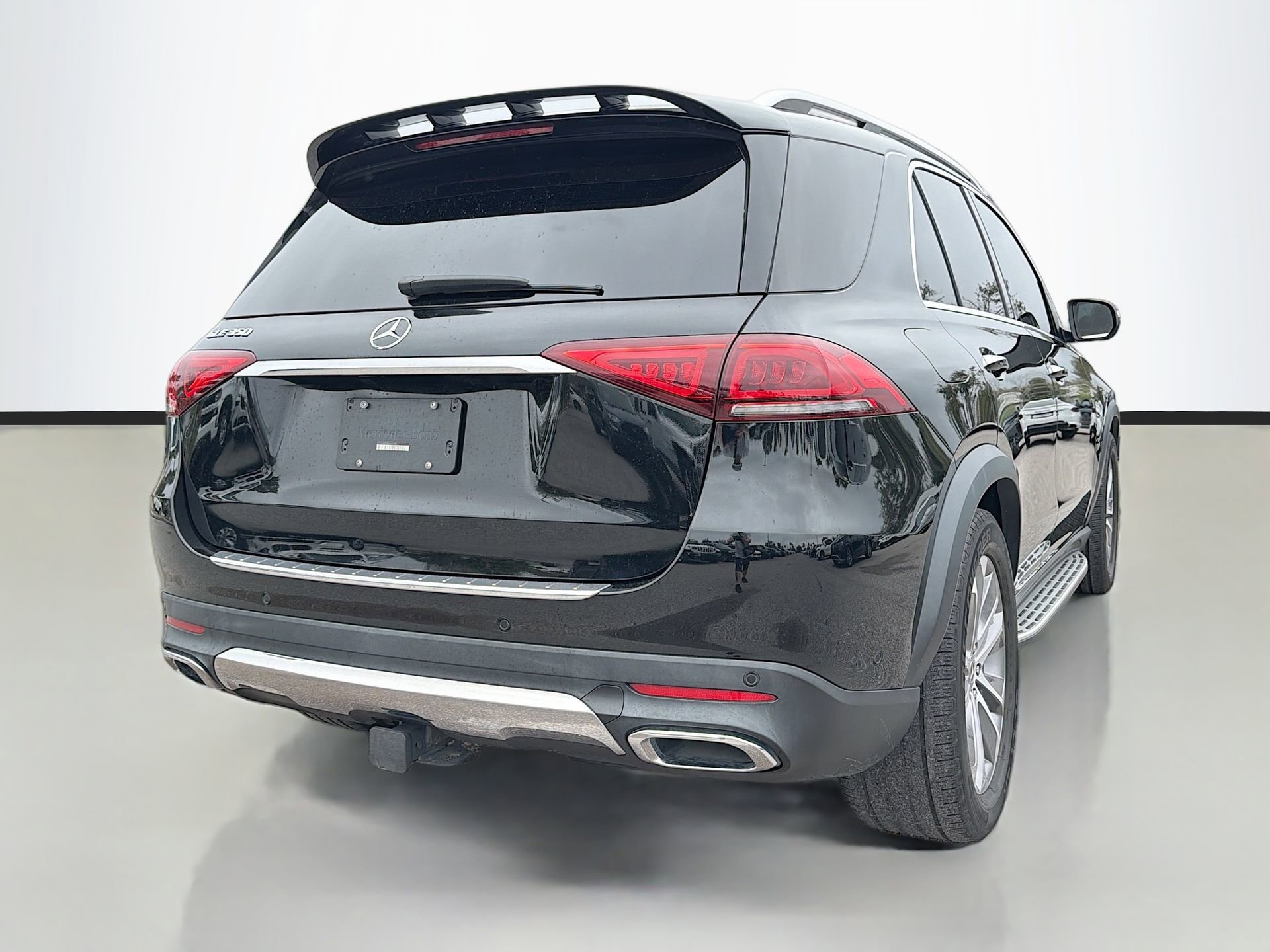 Used 2023 Mercedes-Benz GLE 350 image 4