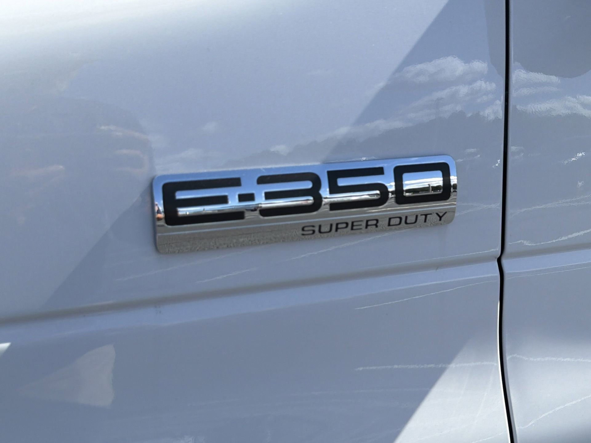 New 2026 Ford E-350 and Econoline 350 Super Duty w/ Power Equipment Group image 28