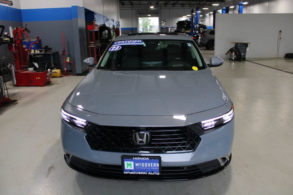 Used 2023 Honda Accord Touring image 2