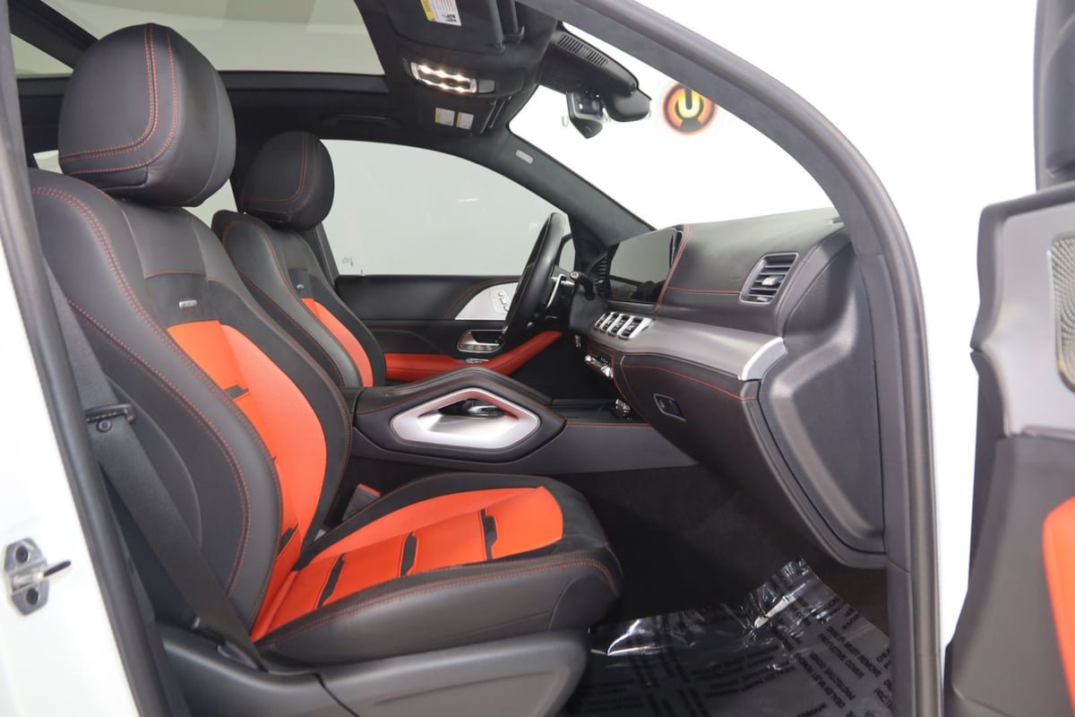 Used 2025 Mercedes-Benz GLE 63 AMG S w/ AMG Night Package image 15