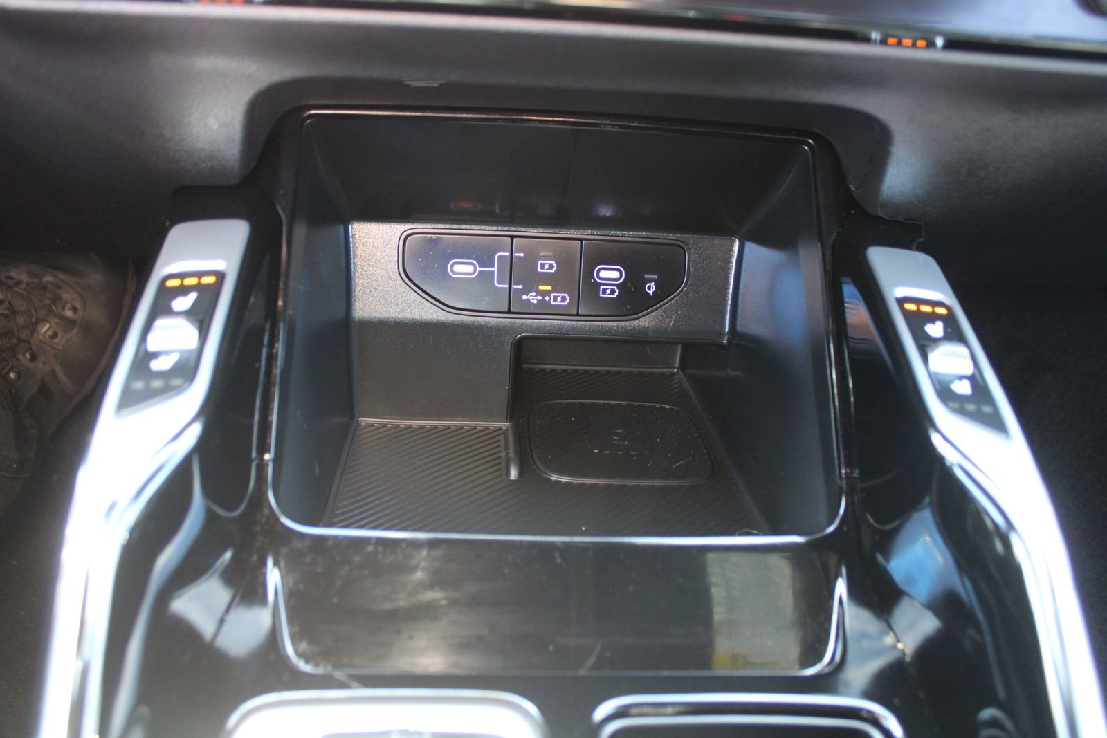 New 2026 Kia Sorento SX Prestige image 44