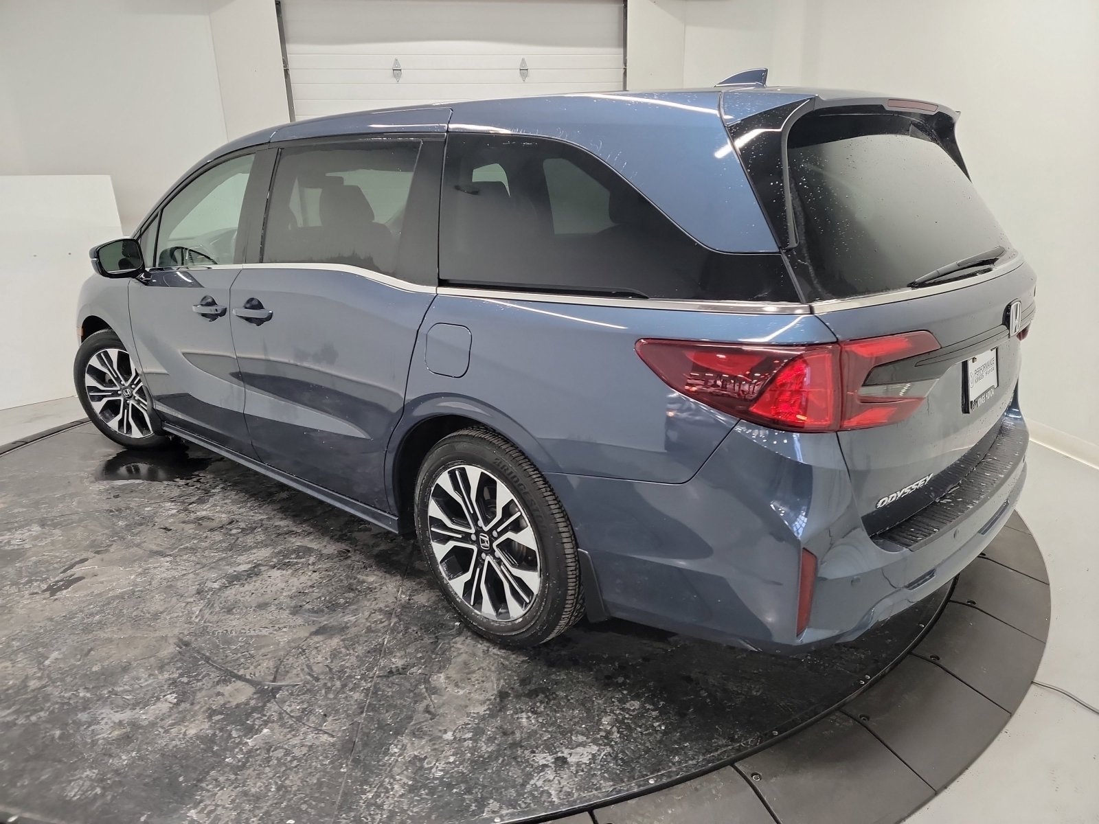 Certified 2025 Honda Odyssey Elite image 6