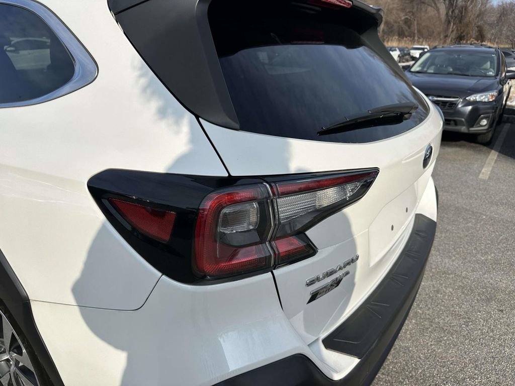 Certified 2023 Subaru Outback Premium image 8