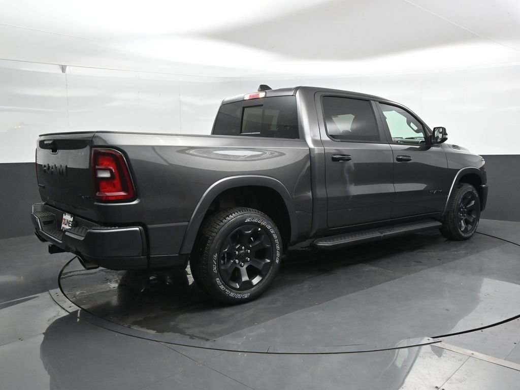 New 2026 RAM 1500 4x4 Crew Cab image 7