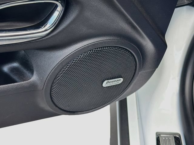 Used 2015 Chevrolet Camaro ZL1 RWD image 20