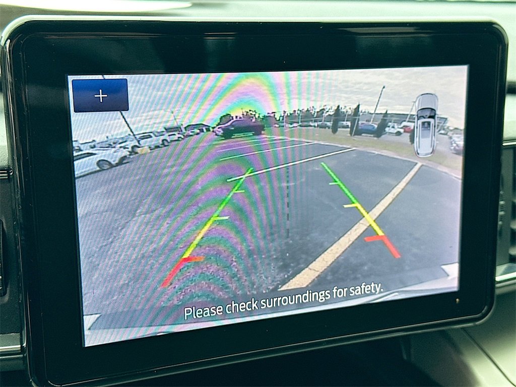 Used 2021 Ford Explorer XLT w/ Equipment Group 202A image 14