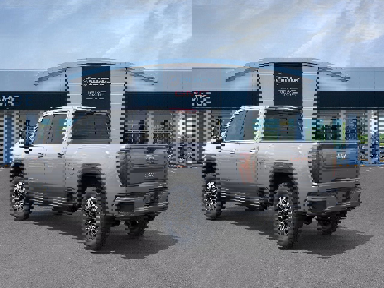 New 2026 GMC Sierra 2500 Denali w/ Technology Package image 3
