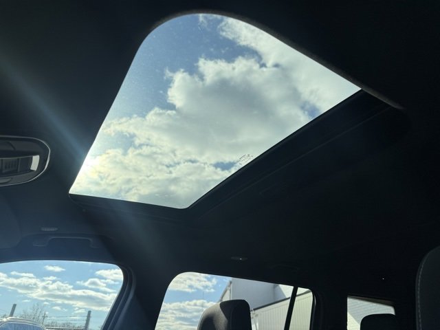 Certified 2024 Jeep Grand Cherokee L Laredo image 25