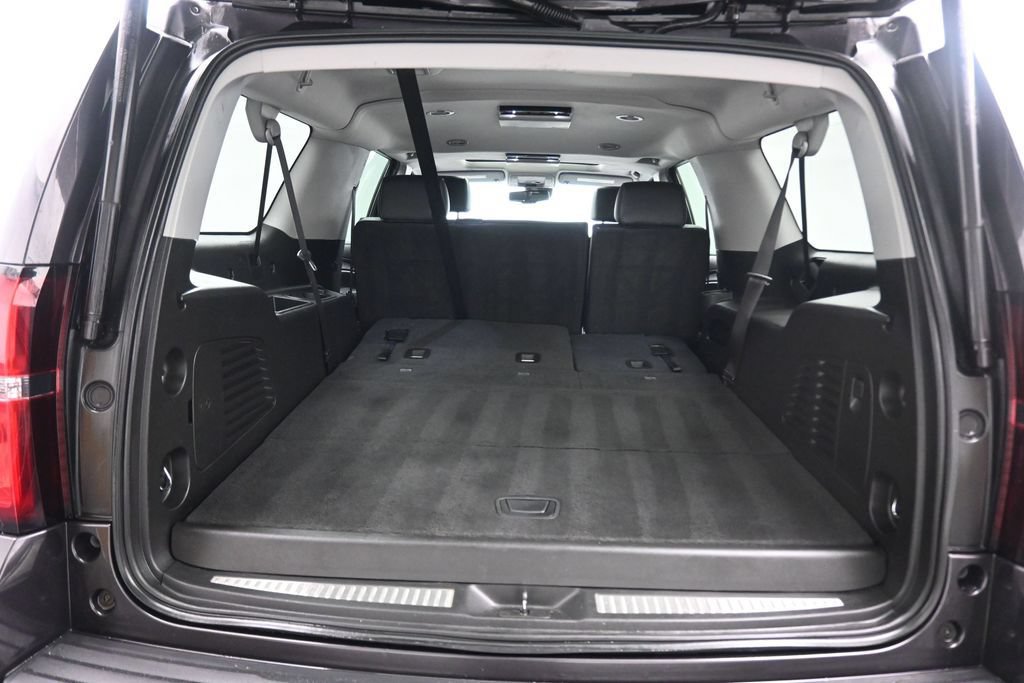 Used 2018 Chevrolet Suburban LT AWD/4WD image 58