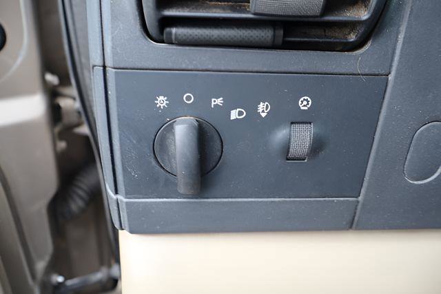 Used 2006 Ford F250 XLT image 16