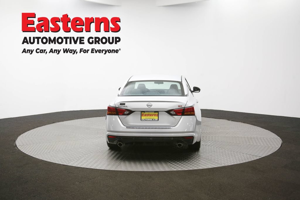 Used 2023 Nissan Altima 2.5 SR FWD image 33