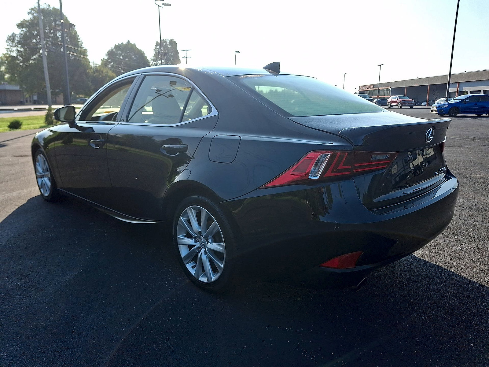 Used 2016 Lexus IS 300 AWD image 22