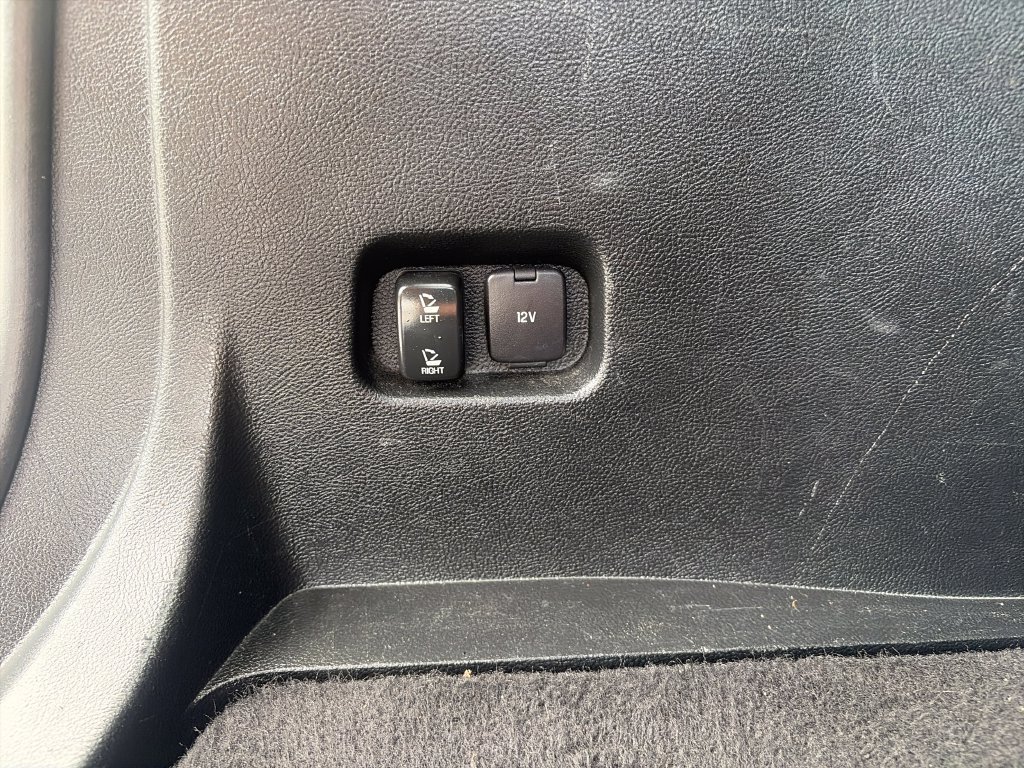 Used 2020 Ford Edge SEL FWD image 40