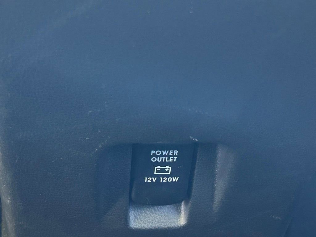 Used 2023 Mitsubishi Eclipse Cross LE image 35