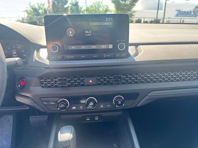 Certified 2023 Honda Accord LX image 16