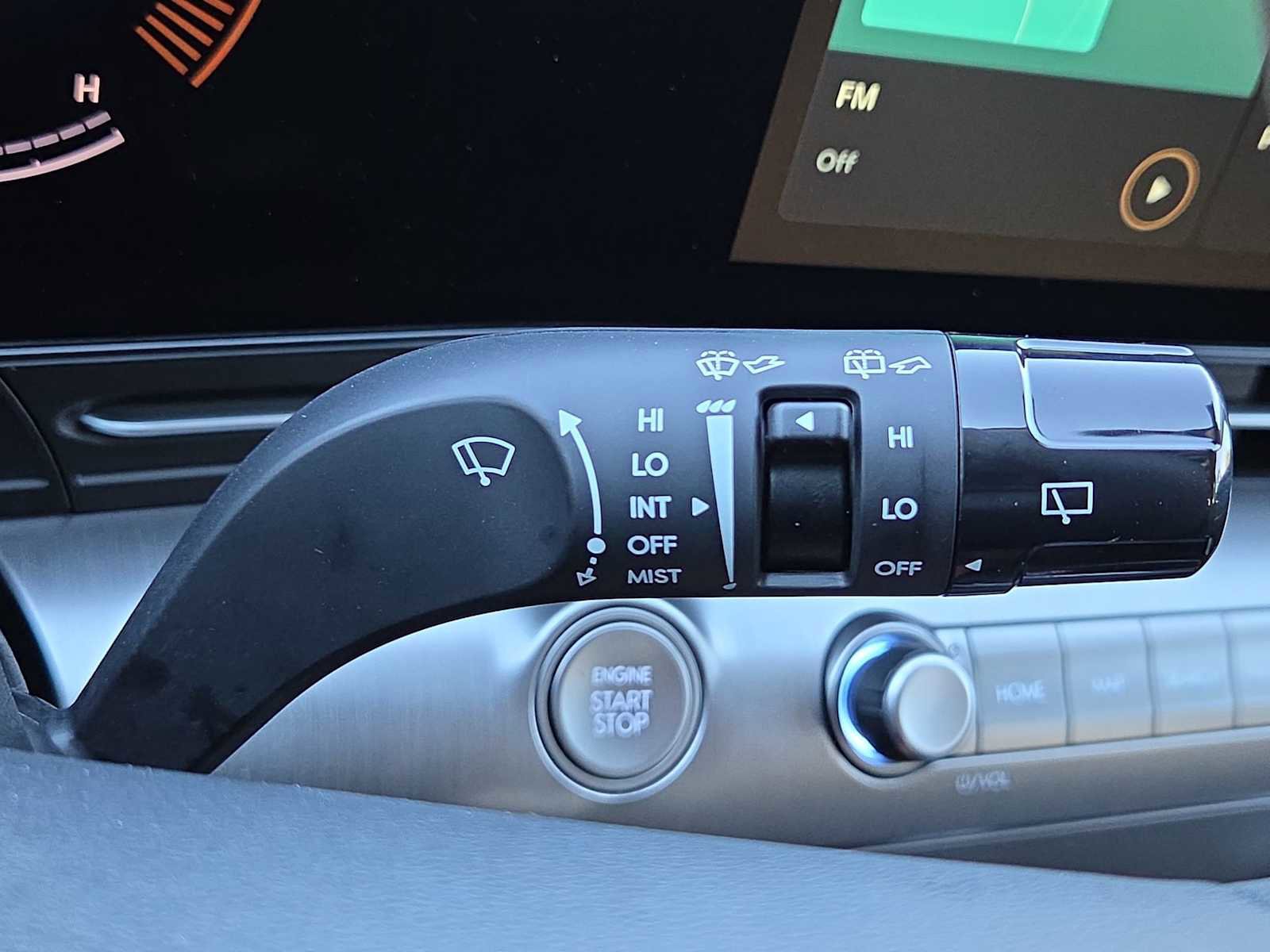 New 2026 Hyundai Kona SE image 25