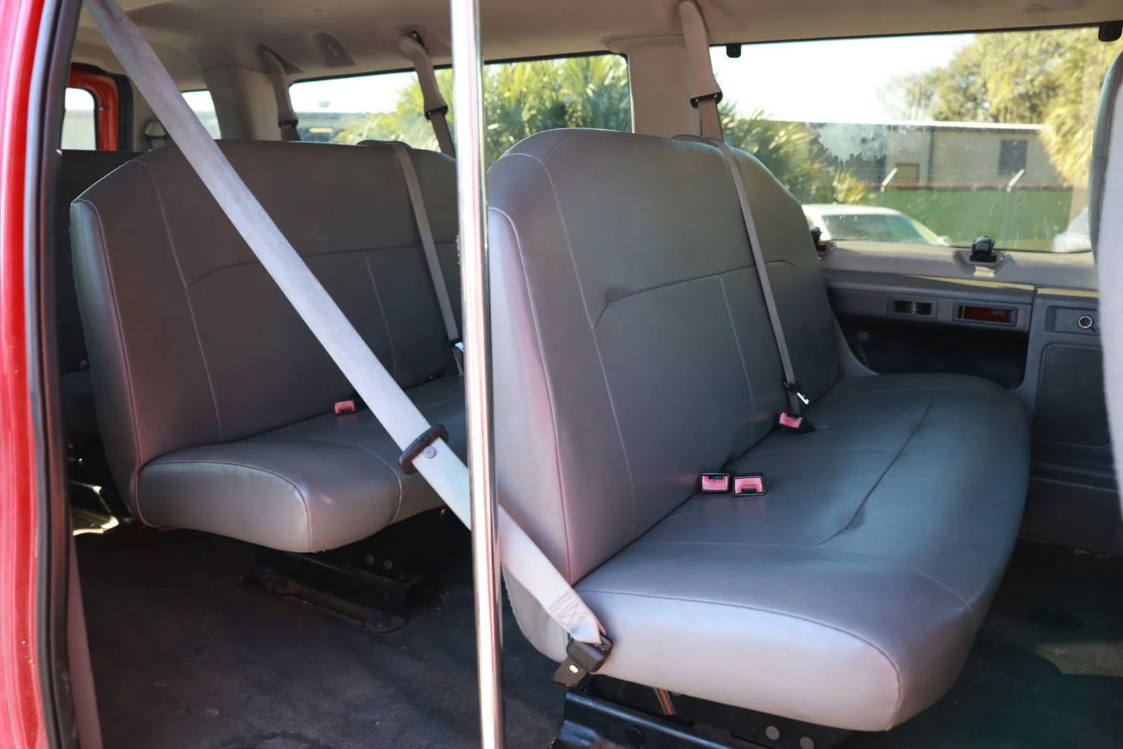 Used 2012 Ford E-350 and Econoline 350 XL image 15