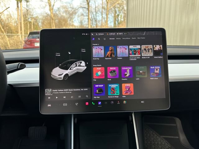 Used 2020 Tesla Model 3 Standard Range Plus image 17