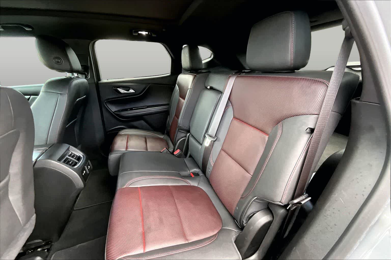 Used 2023 Chevrolet Blazer RS w/ Enhanced Convenience Package FWD image 40